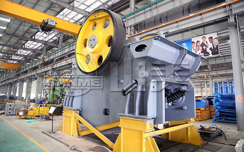 顎式破碎機(jī)怎么樣？顎式破碎機(jī)的性能特點